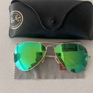 Polarized Polarized Green Mirror  +  Frame:  Gold